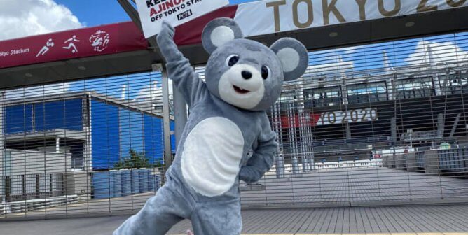 PETA’s rat mascot Rei stood outside Tokyo Stadium to call for Ajinomoto’s name to be kept off the stadium