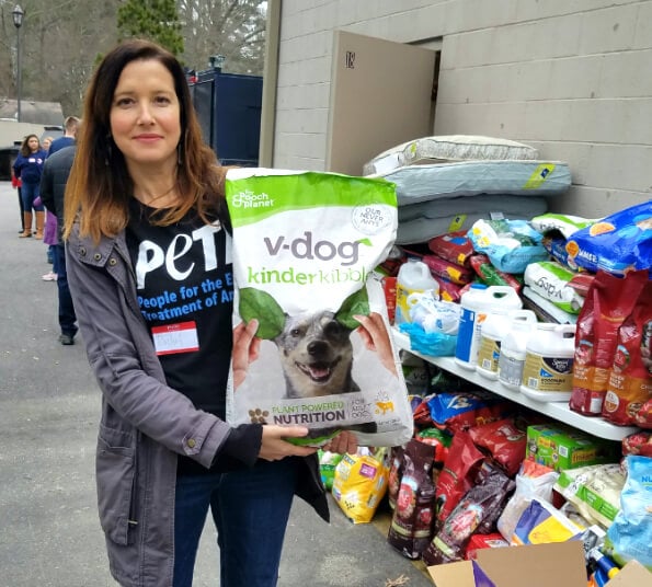 PETA staffer rachel bellis donated supplies to furloughed government workers during the shutdown.