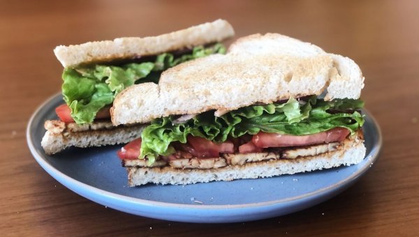 Tempeh BLT Sandwiches