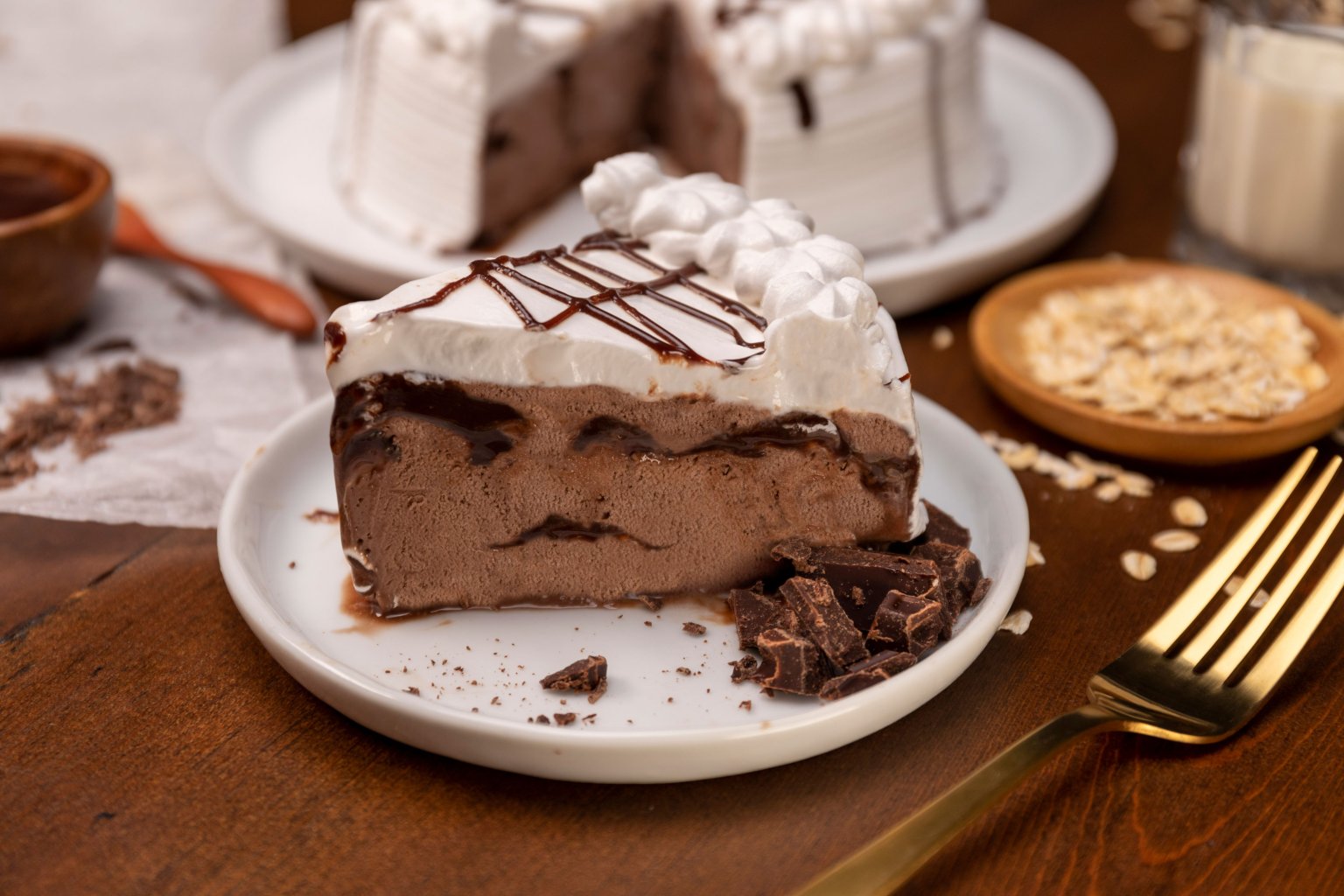 Carvel Launches Vegan Ice Cream Cakes PETA