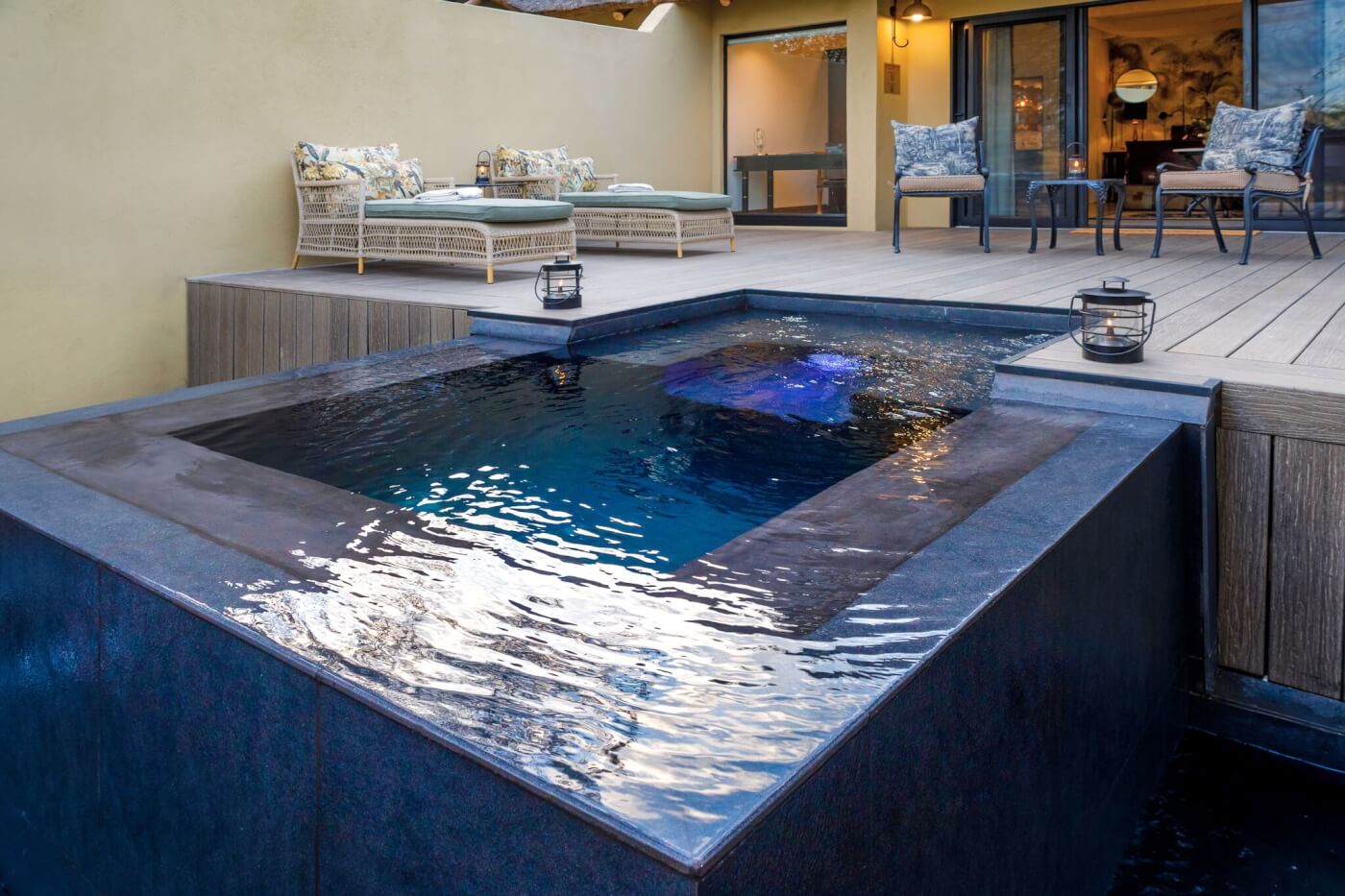 picture of pool and room at Kings Camp