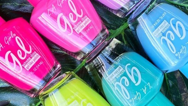 These Cruelty-Free Gel Nail Polish Brands Really Nail It