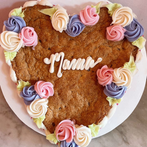 erin mckenna bakery vegan cookie cake with flowers and the word "mama" on it