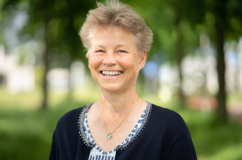 Headshot of Dr. Merel Ritskes-Hoitinga