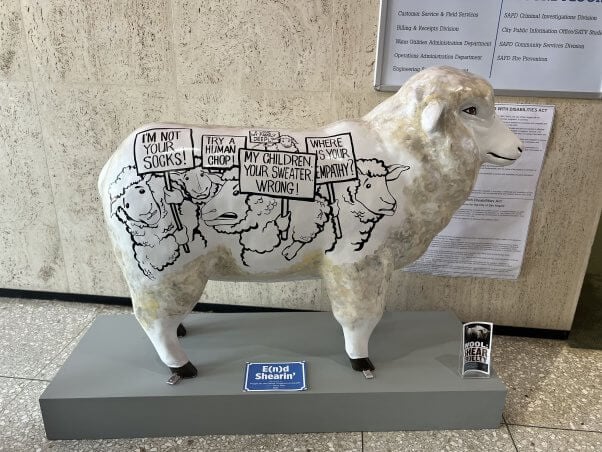 end shearin' sheep statute in san angelo TX