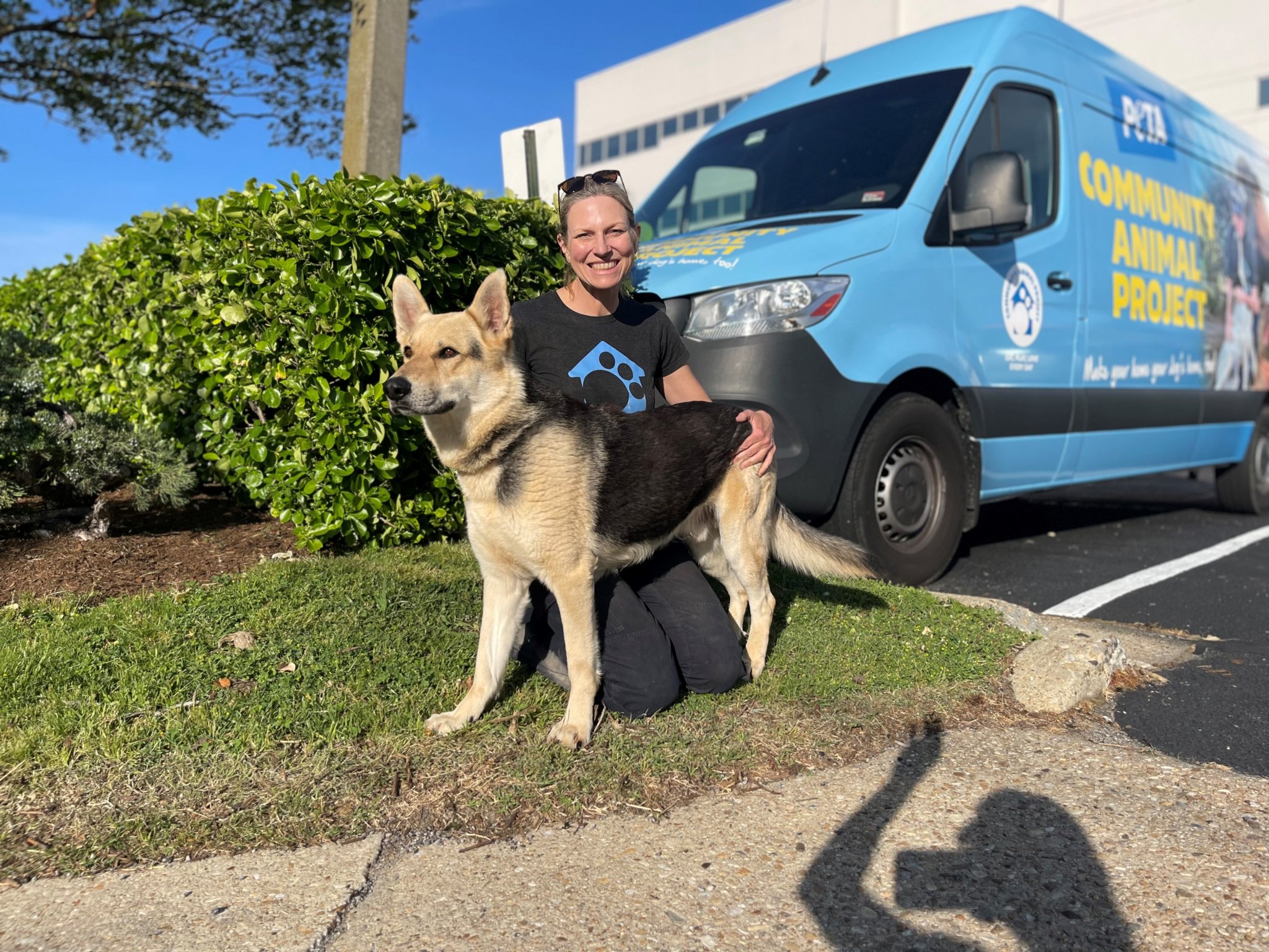 Peta Rescues Video: PETA Rescued This Dog Kept Outside 24/7 | Blog