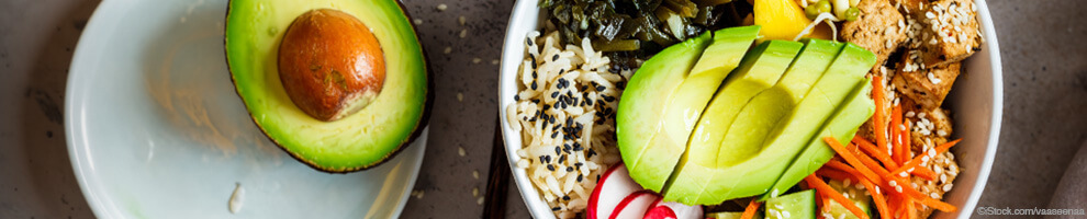 vegan avocado bowl with rice, carrots, tofu or tempeh, seaweed, and radish