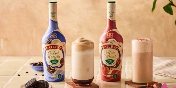 BAILEYS oat milk flavors cookies & cream and coffee toffee