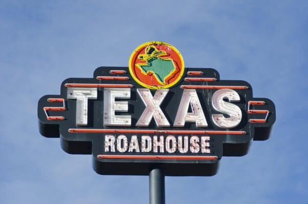 sign for texas roadhouse restaurant