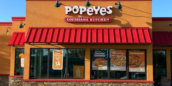 Popeyes restaurant