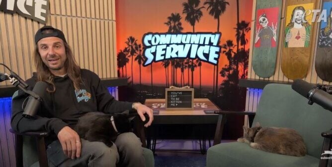 Craig Conant "paw-cast"