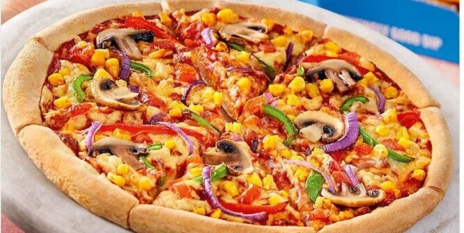 Domino's UK vegan pizza