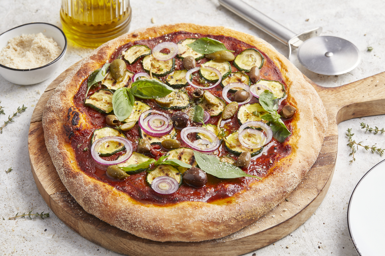 Mediterranean Garden Veggie Pizza | PETA